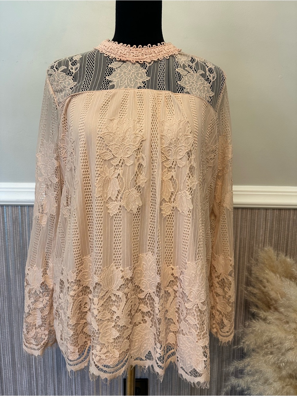 Ultra Pink Blush Floral Lace Mock Neck Long Sleeve Blouse XL